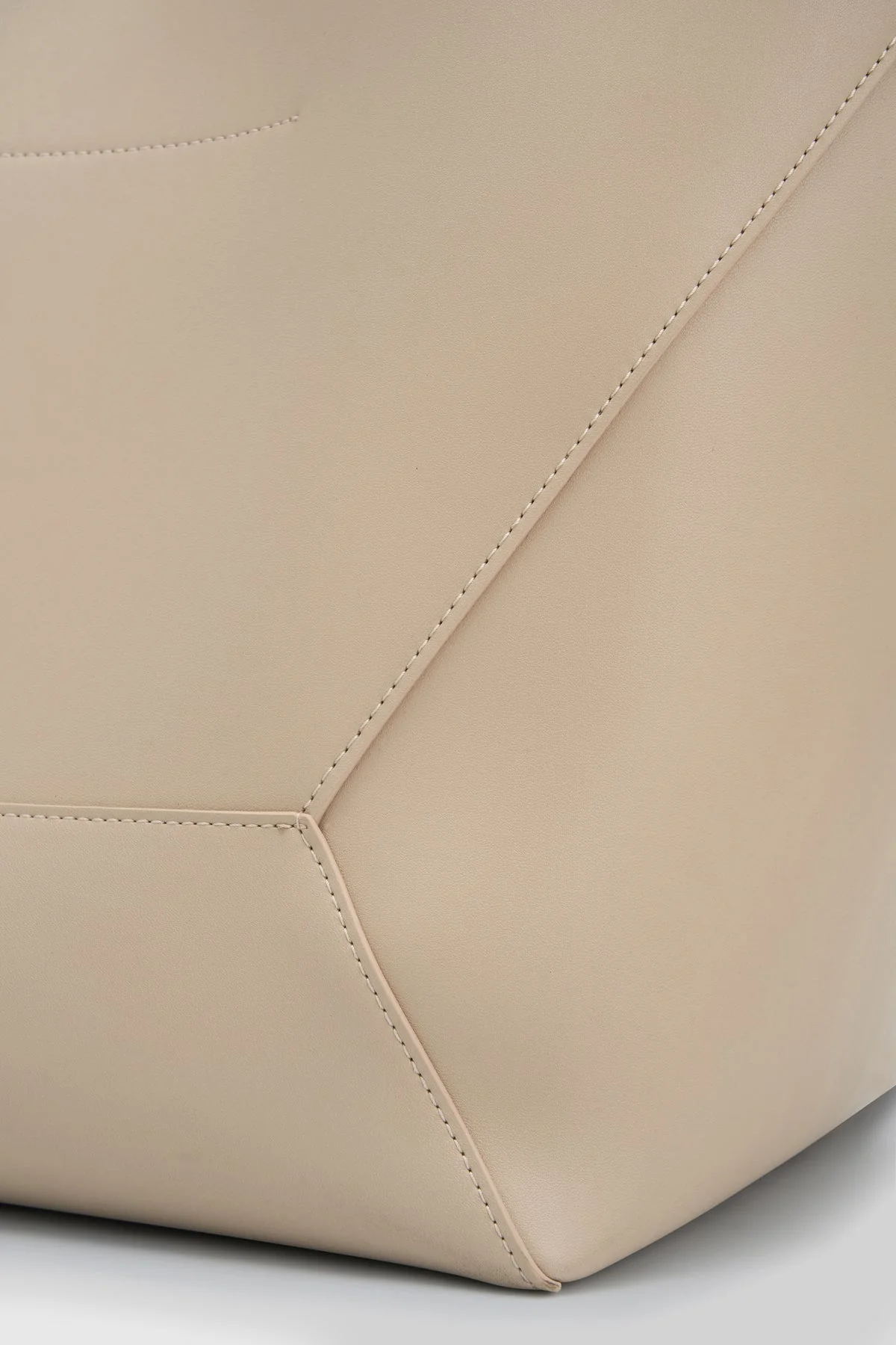 Ezra Tote - Image 3